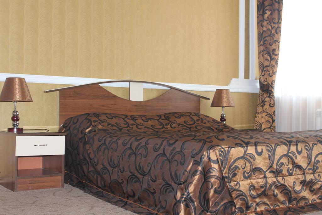Hotel Edem Karagandy Rum bild